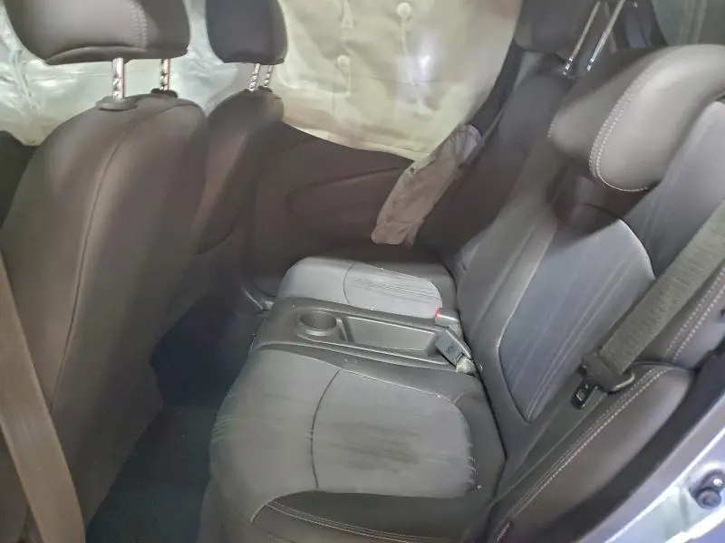 2015 CHEVROLET SPARK 1LT  