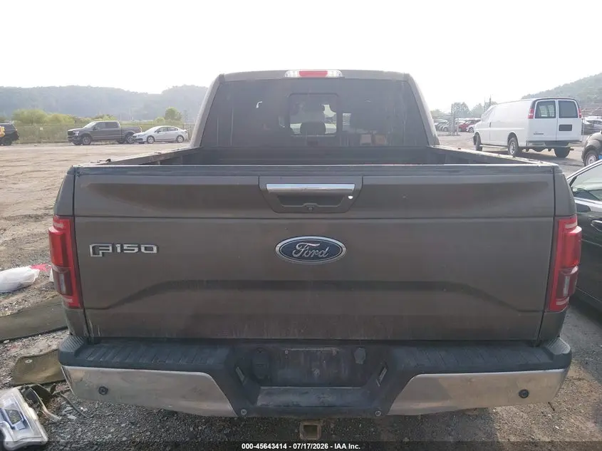 2015 FORD F-150 LARIAT