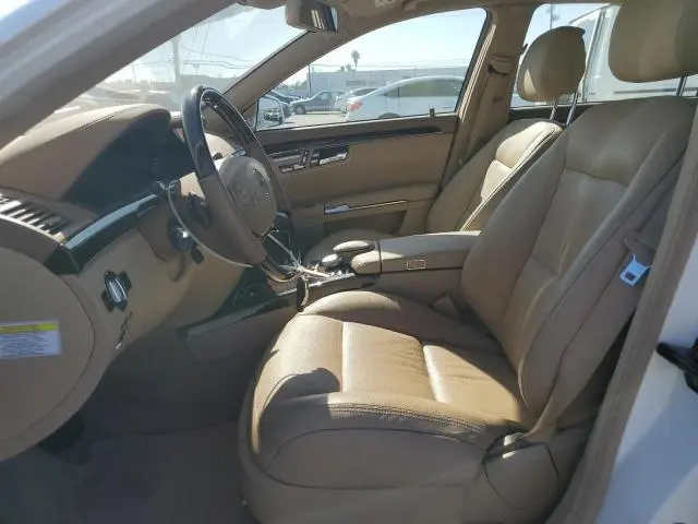 2011 MERCEDES-BENZ S 400  