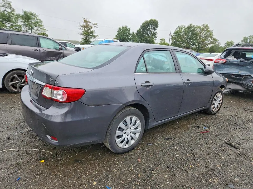 2013 TOYOTA COROLLA LE  