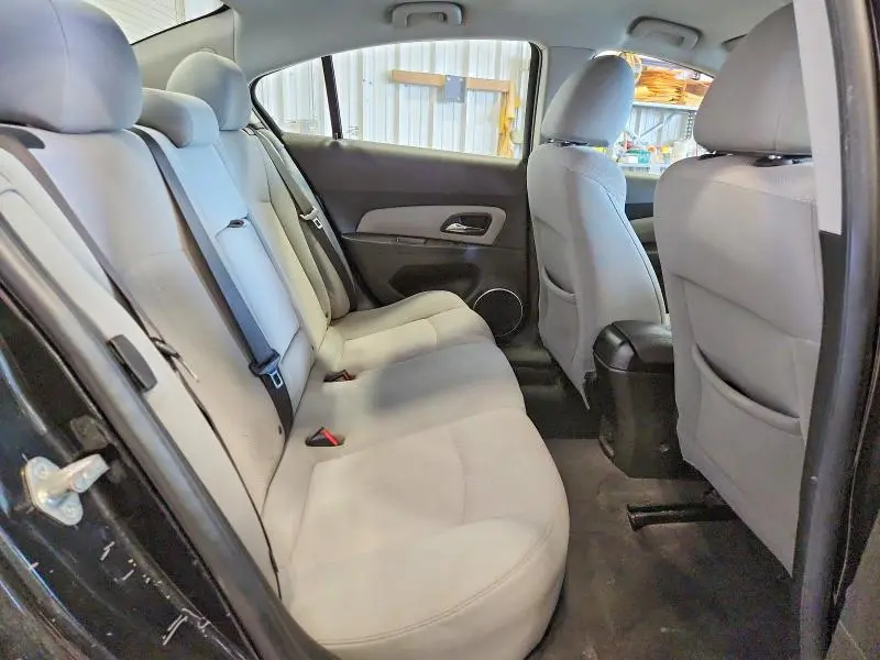 2011 CHEVROLET CRUZE LT  