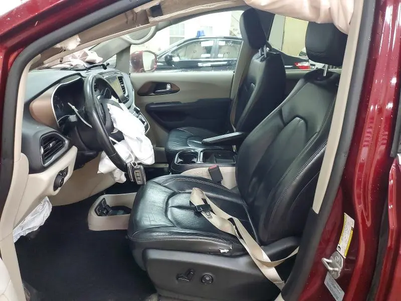 2017 CHRYSLER PACIFICA TOURING L  