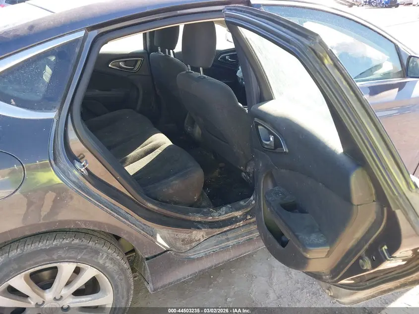 2015 CHRYSLER 200 LIMITED