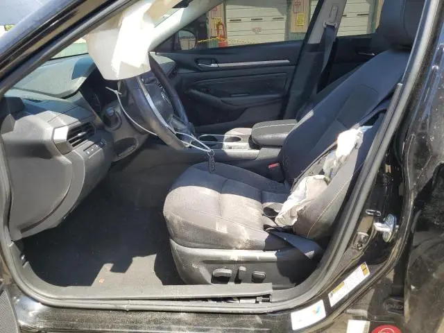 2022 NISSAN ALTIMA SV  