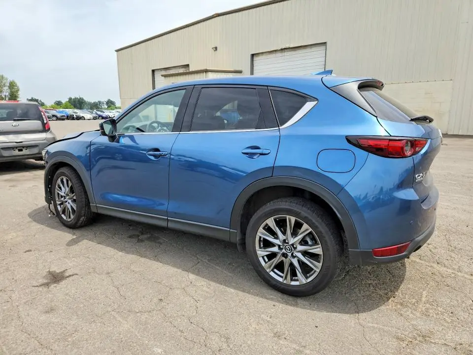 2021 MAZDA CX-5 SIGNATURE  