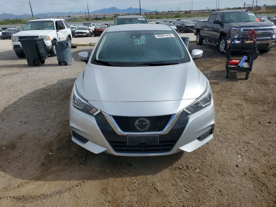 2021 NISSAN VERSA SV  