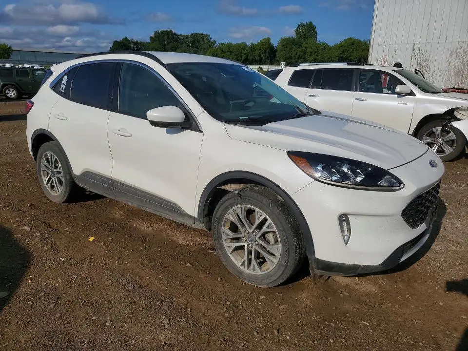 2021 FORD ESCAPE SEL  