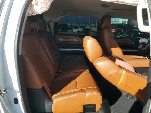 2014 TOYOTA TUNDRA CREWMAX PLATINUM  