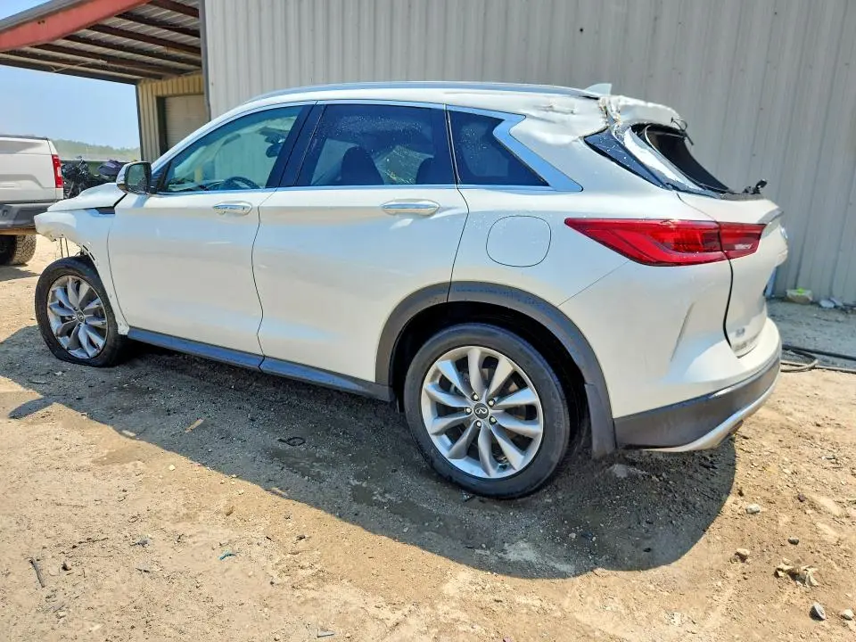 2022 INFINITI QX50 ESSENTIAL  
