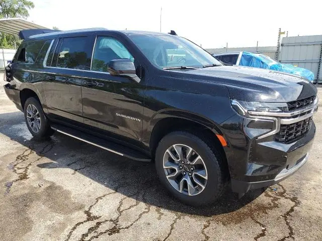 2023 CHEVROLET SUBURBAN C1500 LS  