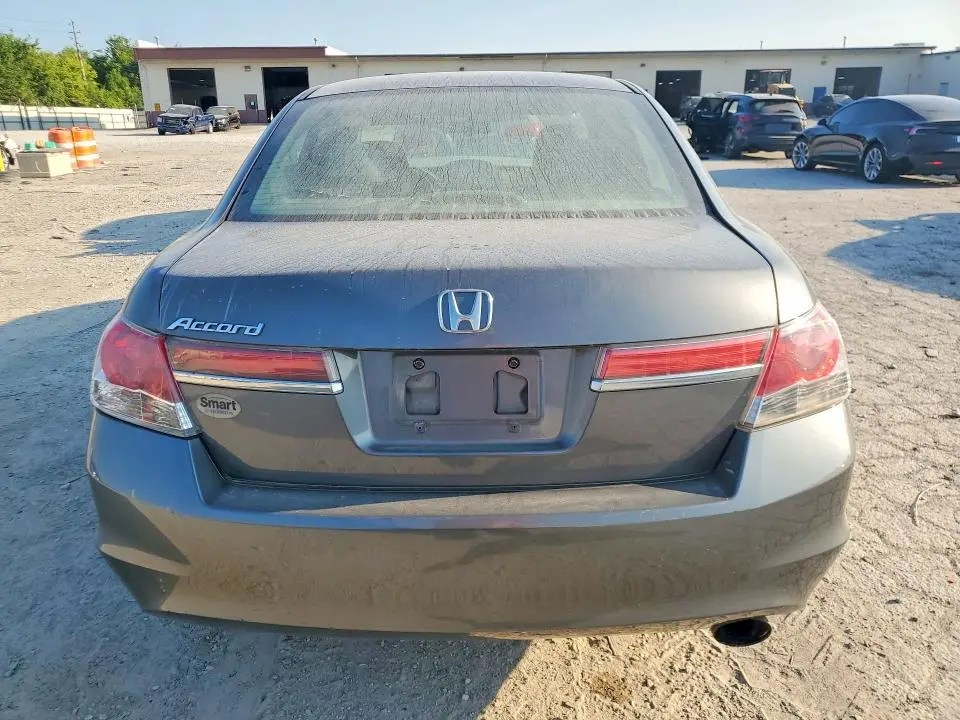 2012 HONDA ACCORD LX  