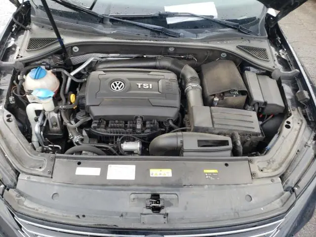 2017 VOLKSWAGEN PASSAT R-LINE  