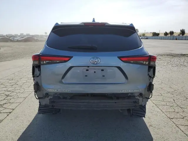 2022 TOYOTA HIGHLANDER LIMITED  