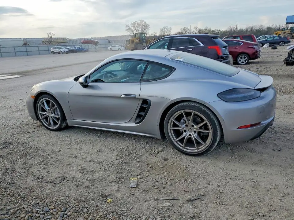 2019 PORSCHE CAYMAN BASE  