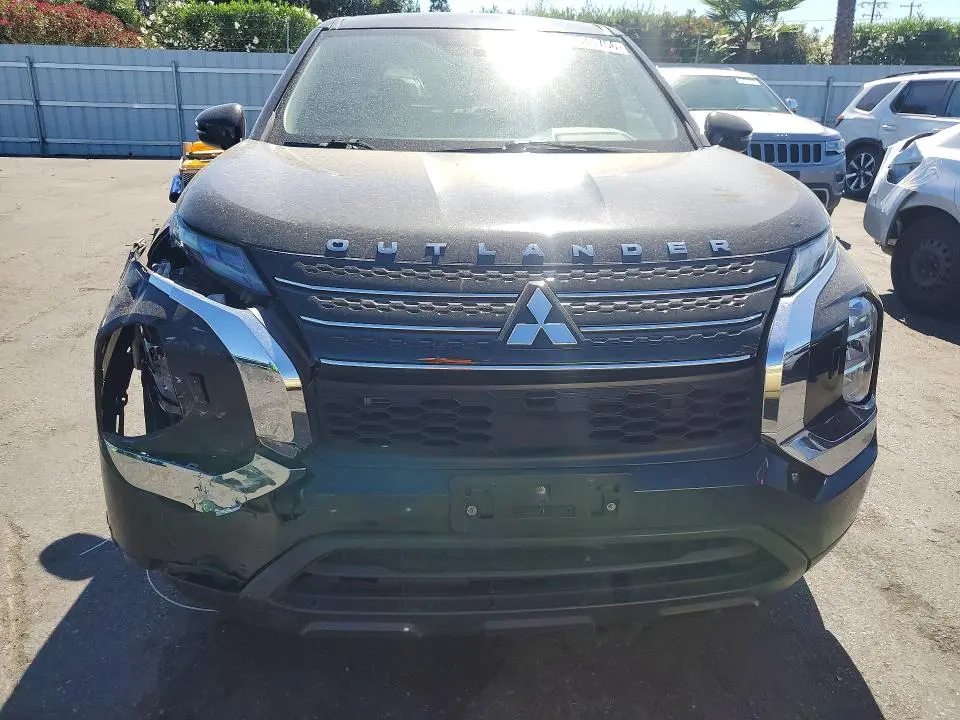 2023 MITSUBISHI OUTLANDER ES  
