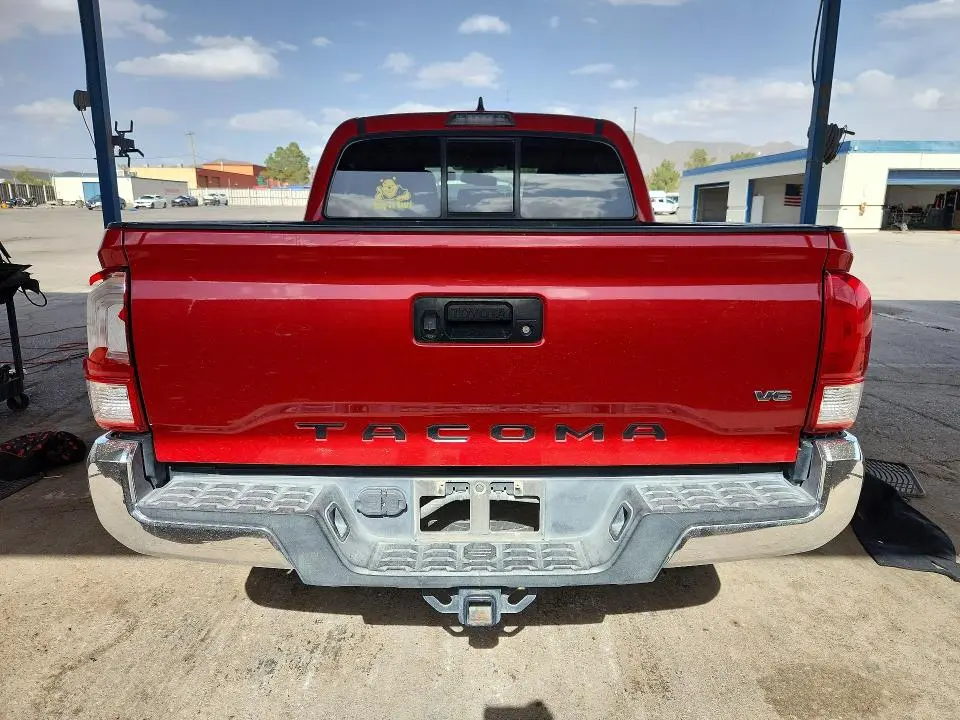 2017 TOYOTA TACOMA SR5 V6  