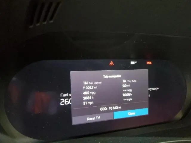 2024 VOLVO XC60 PLUS  