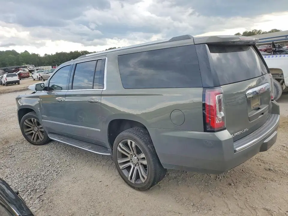 2017 GMC YUKON XL DENALI  