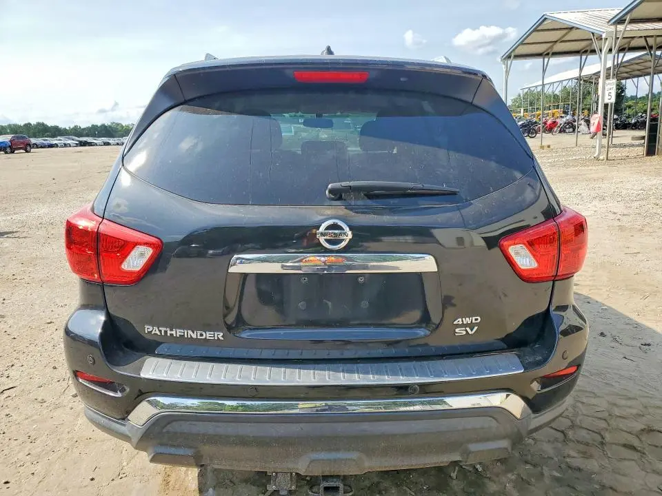2017 NISSAN PATHFINDER SV  