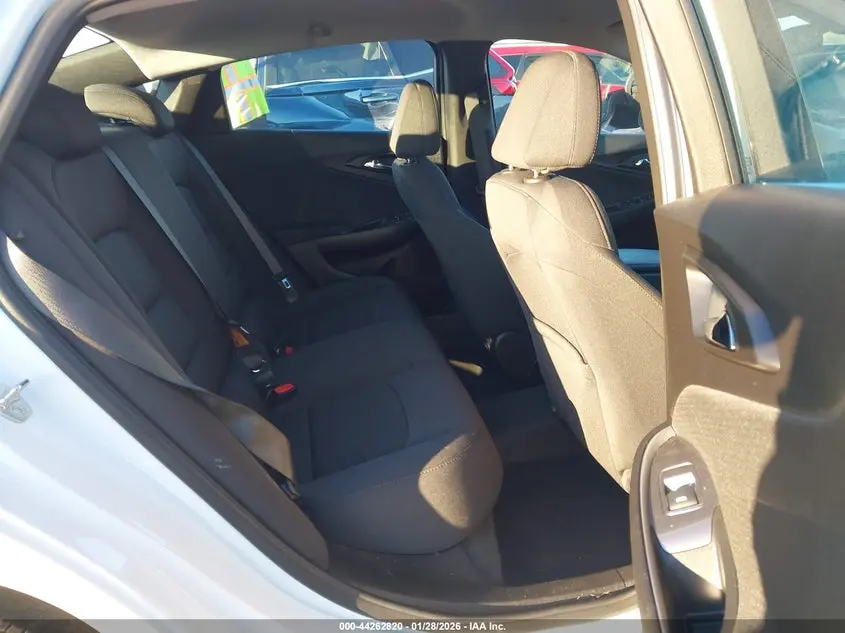 2024 CHEVROLET MALIBU FWD 1FL