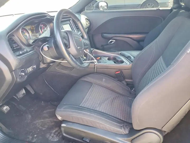 2016 DODGE CHALLENGER SXT  