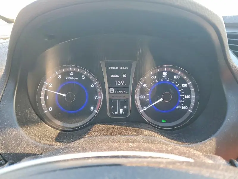 2012 HYUNDAI AZERA BASE  