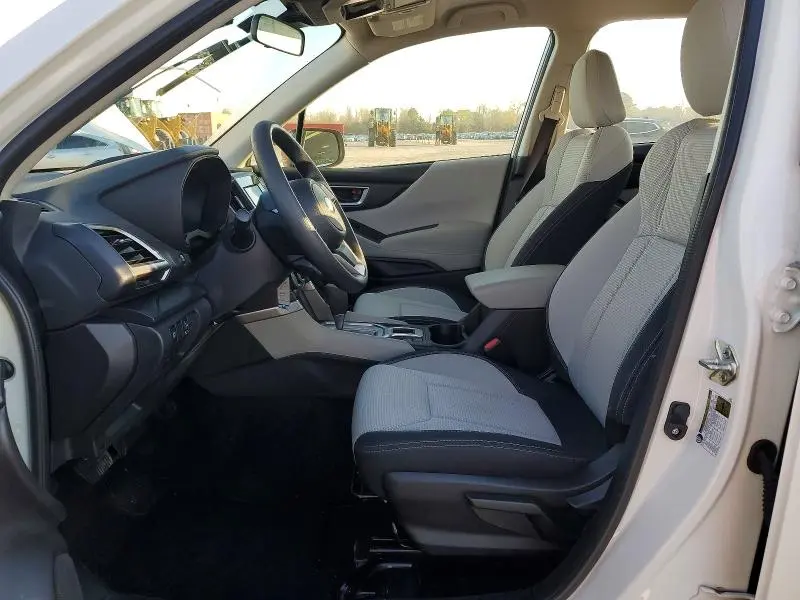 2022 SUBARU FORESTER   