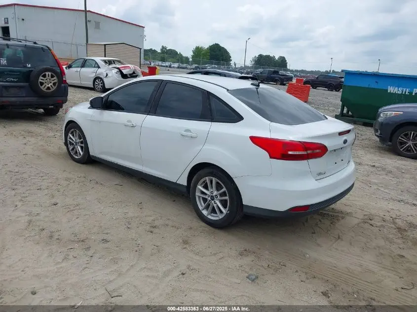 2016 FORD FOCUS SE