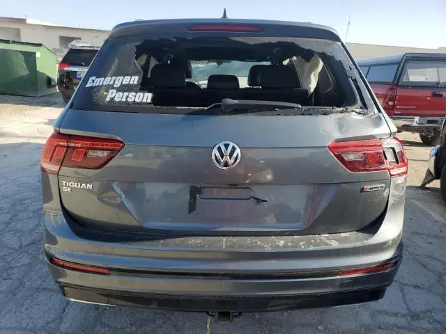 2020 VOLKSWAGEN TIGUAN SE  