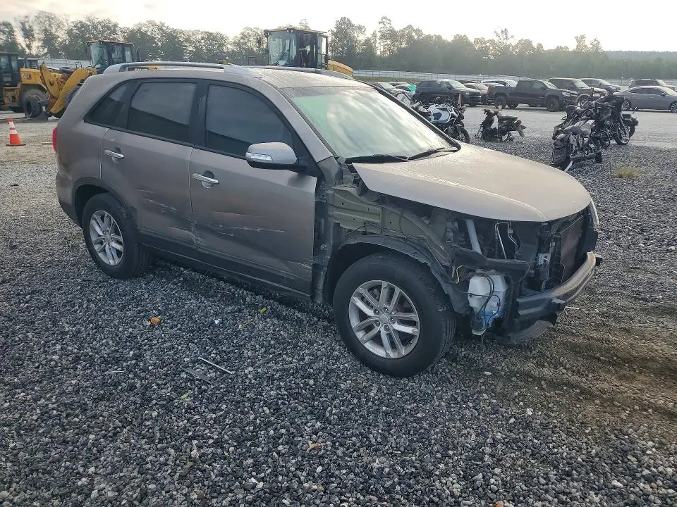 2015 KIA SORENTO LX  