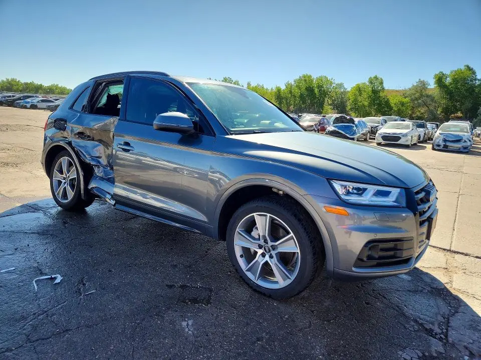 2020 AUDI Q5   
