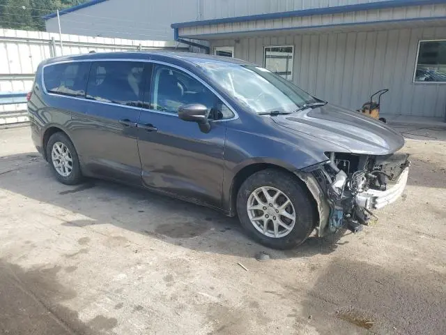 2017 CHRYSLER PACIFICA LX  