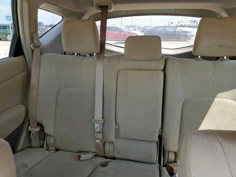 2012 NISSAN MURANO S  