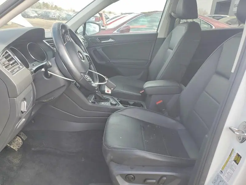 2018 VOLKSWAGEN TIGUAN SE  