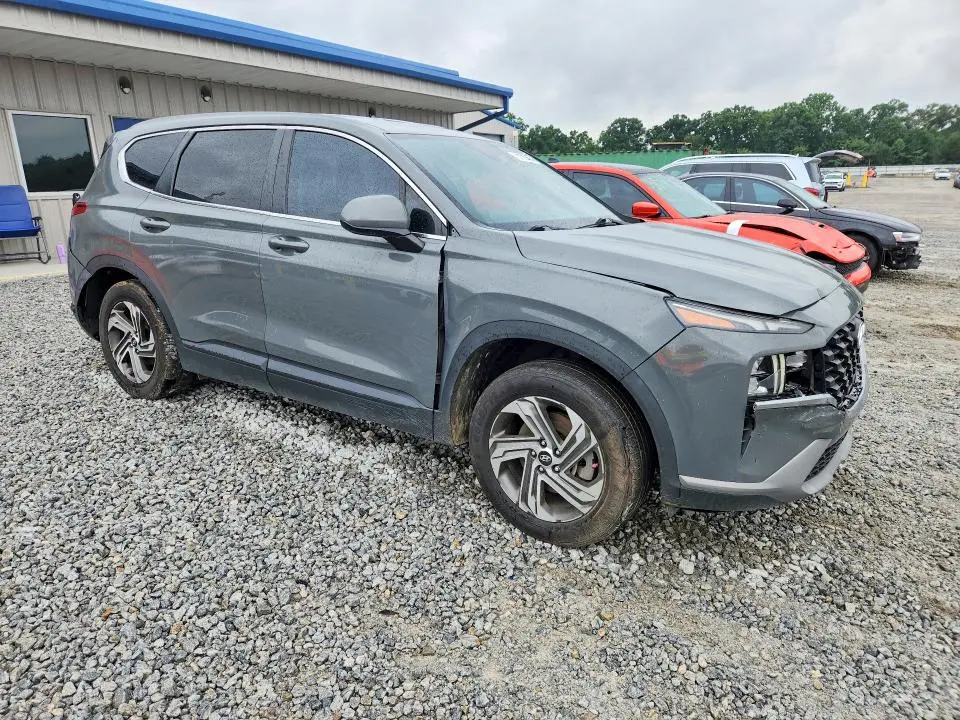 2021 HYUNDAI SANTA FE SE  
