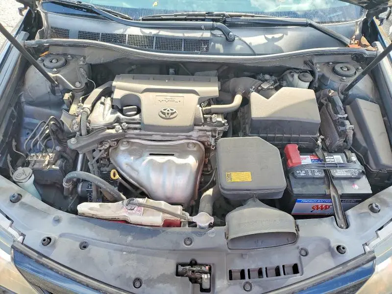 2014 TOYOTA CAMRY SE  