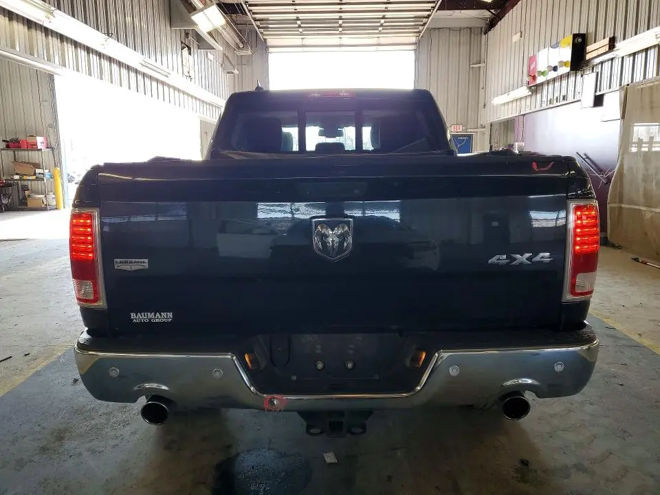 2016 RAM 1500 LARAMIE  