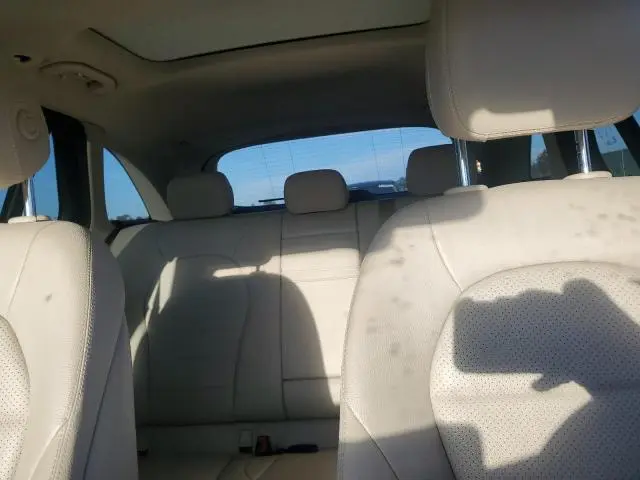 2017 MERCEDES-BENZ GLC 300  