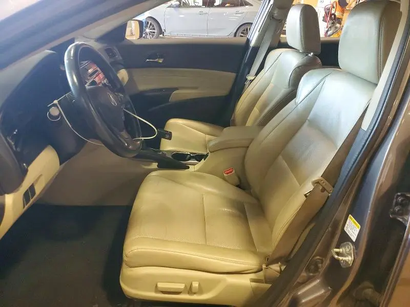 2013 ACURA ILX 20 TECH  