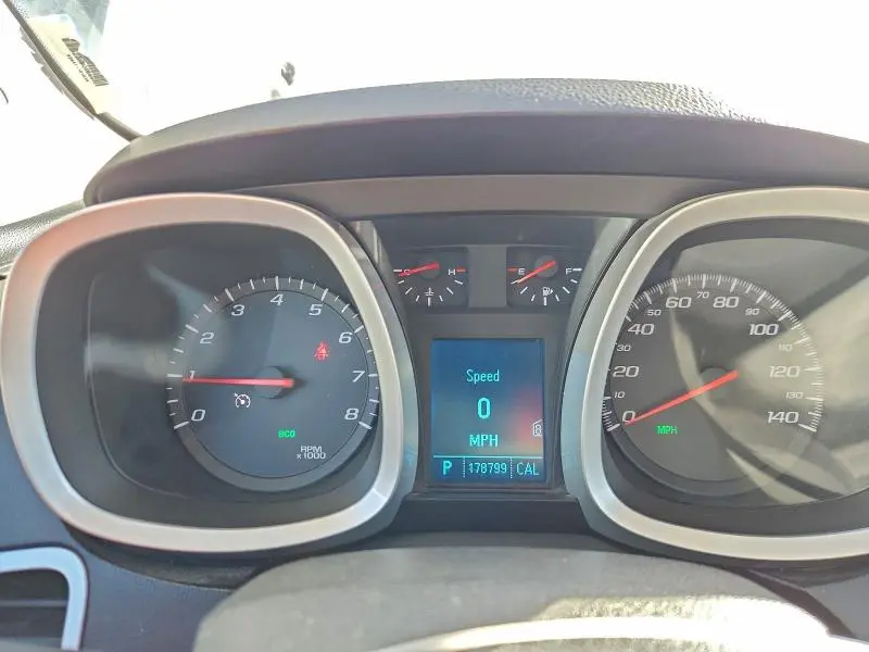 2011 CHEVROLET EQUINOX LT  