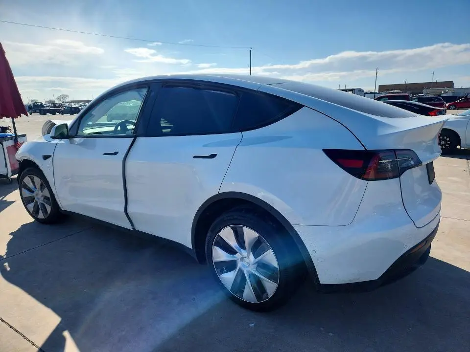 2022 TESLA MODEL Y   