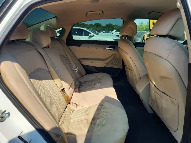 2017 HYUNDAI SONATA SE  