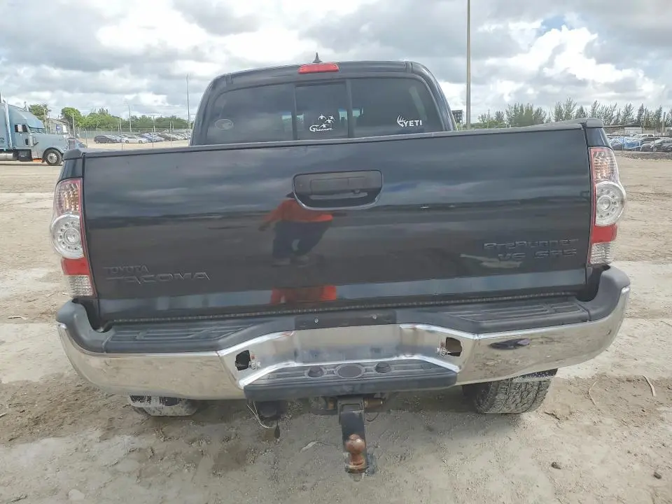 2015 TOYOTA TACOMA PRERUNNER V6  