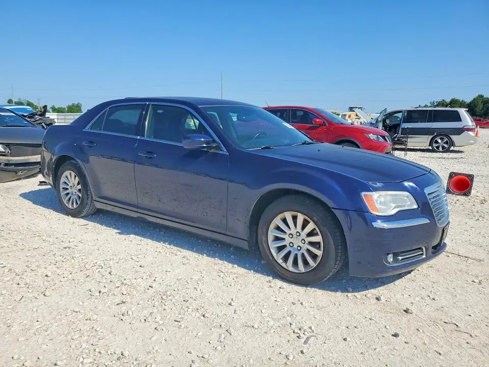 2013 CHRYSLER 300   