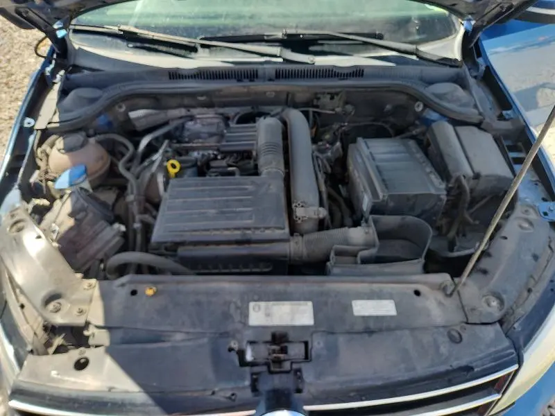 2018 VOLKSWAGEN JETTA SE  