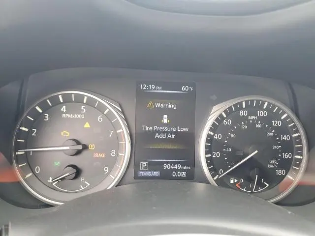 2018 INFINITI Q50 LUXE  