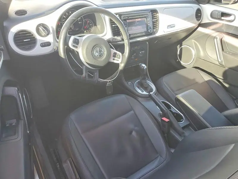 2012 VOLKSWAGEN BEETLE   