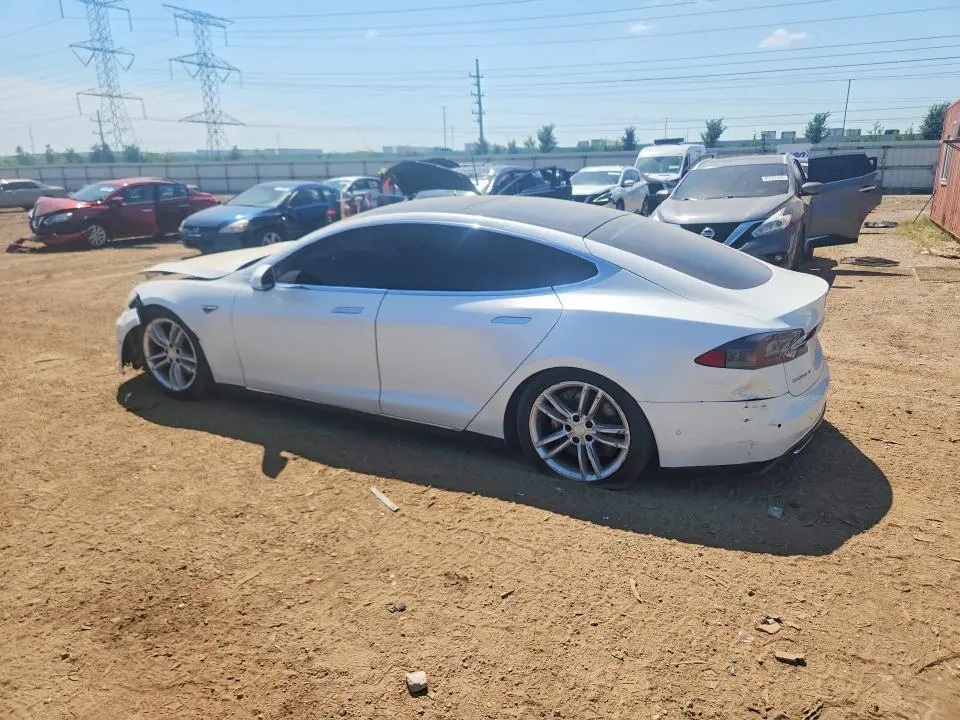 2015 TESLA MODEL S 70D  