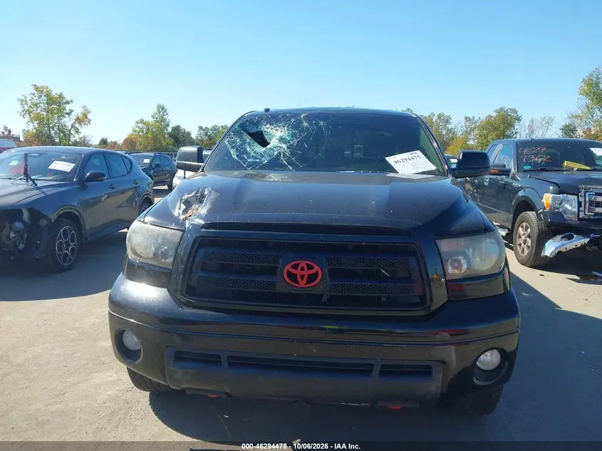 2011 TOYOTA TUNDRA GRADE 5.7L V8