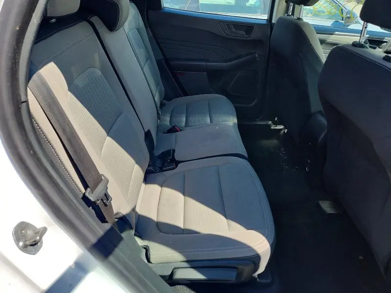 2021 FORD ESCAPE S  